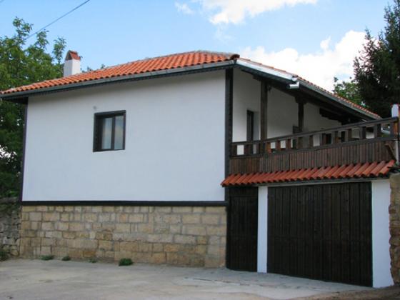 *Image showing property for sale in Cherven