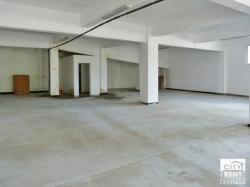 Warehouse for rent with an office and a sanitary unit in an industrial area in Veliko Tarnovo  