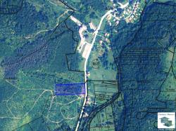 Large, regulated plot of land with southern exposure in an attractive resort village of Voneshta Voda