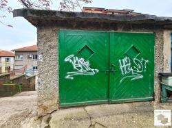 Garage for sale located in Akatsiya district, Veliko Tarnovo