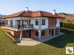 Newly built spacious two-story house with panoramic views in the village of Sredni Kolibi