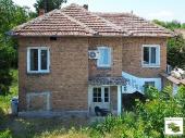 Two-story house for sale, with flat yard and a well, in the village of Ovcha Mogila