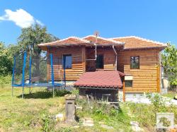 Renovated two-story house with a summer kitchen and panoramic views in the village of Badevtsi, 40 min. drive from Veliko Tarnovo