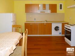 A house floor for rent with panoramic view on a quiet street in the old part of Veliko Tarnovo