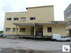 Spacious industrial building, situated in the town of Pavlikeni