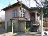 Two-storey house with yard in well-developed village 18 km away from Veliko Tarnovo