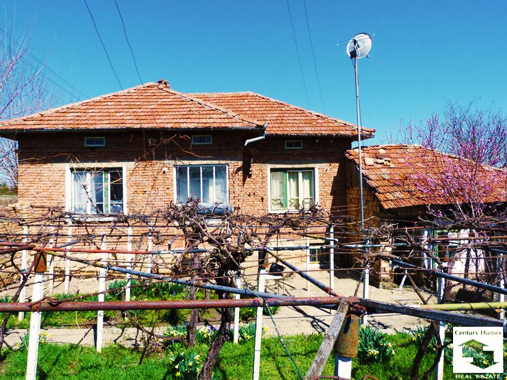 Century homes. Город Тырново в Болгарии. Село Тырново Молдова. Тырново (Дондюшанский район). Полски Трымбеш Болгария.