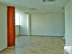 Офис в аренду в новом здании в центре города Велико Тырново
