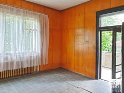 Unfurnished office for rent located in the top center of Veliko Tarnovo