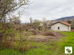 Two regulated plots with panoramic views in a nice village of Samovodene 