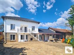 EXCLUSIVE! A beautifully presented 4-bedroom house in the village of Gorna Lipnitsa, 35 km. away from Veliko Tarnovo