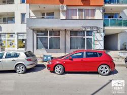 Spacious shop for rent with facing the street located in Akacia district, Veliko Tarnovo