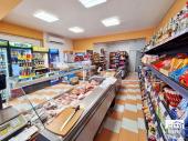 Functioning, equipped grocery store in lively and well-developed village Parvomaytsi, 15 km away from Veliko Tarnovo