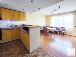 Spacious two-bedroom apartment for rent in Akatsia district in Veliko Tarnov