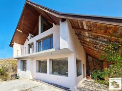 Massive, newly-built house 15 km south from the town of Veliko Tarnovo