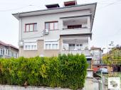 Spacious house floor with a garage located in the center of Veliko Tarnovo