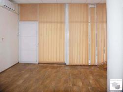 Shop suitable for an office for sale in Kolio Fitcheto district in Veliko Tarnovo