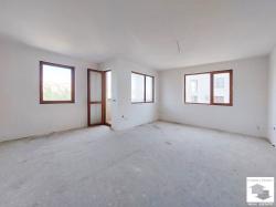 Two-bedroom apartment for sale near Ivaylo Stadium, Veliko Tarnovo