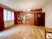 Spacious two-bedroom apartment close to a park in the top centre of Veliko Tarnovo