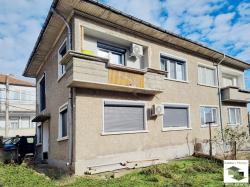 Two-storey semidetached house, after major renovation, for sale in the center of Veliko Tarnovo