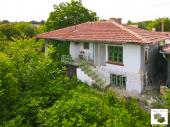 A two-storey house with a flat yard and outbuildings in the village of Dolna Lipnitsa, 45 min. drive from Veliko Tarnovo