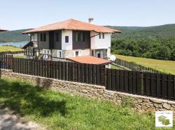  Ready to move in 3 bedroom house on a lake shore, 35 km from Veliko Tarnovo