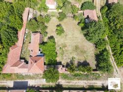 House for sale in the village of Butovo, with a garage and farm buildings