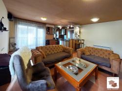 Spacious 4-bedroom apartment in the center of Veliko Tarnovo